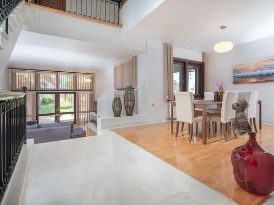 Villa, 4 Yatak Odası, Deniz Manzaralı