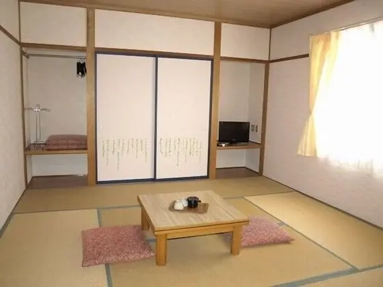 Traditional Oda, Ortak Banyo