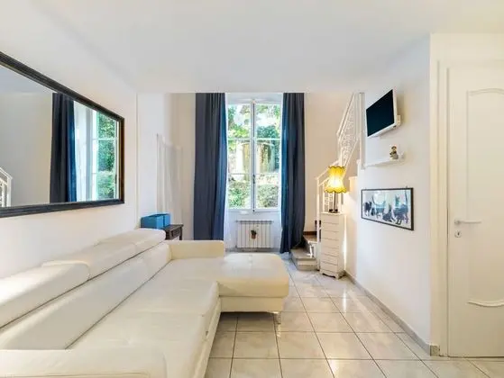 Family Apart Daire, 1 Çift Kişilik Yatak ve Çekyat (Villa Evelina)