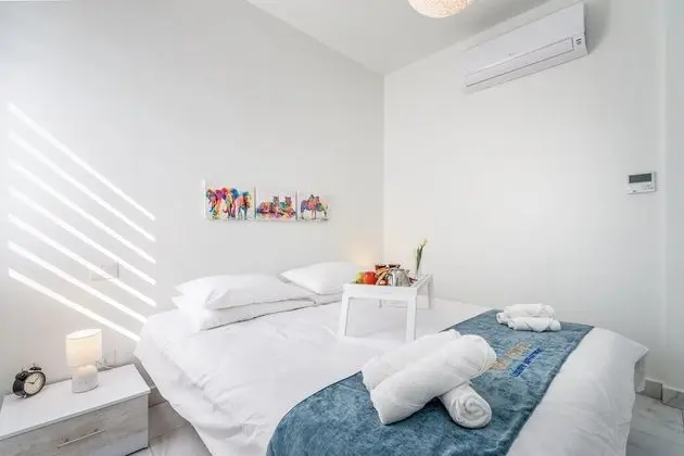 Deluxe 1BDR in City Center - Even Israel st 3 - #49
