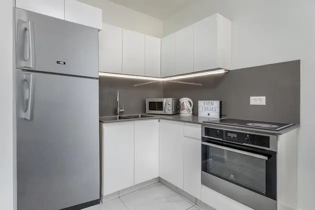 Deluxe 1BDR in City Center - Even Israel st 3 - #49