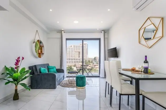 Deluxe 1BDR in City Center - Even Israel st 3 - #50