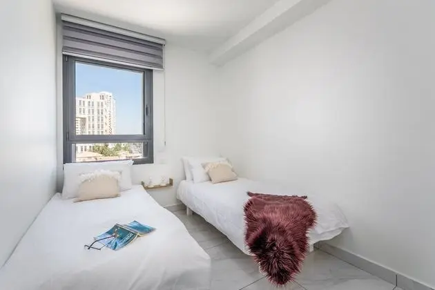 Luxury 2BDR in City Center - Even Israel st 3 - #51