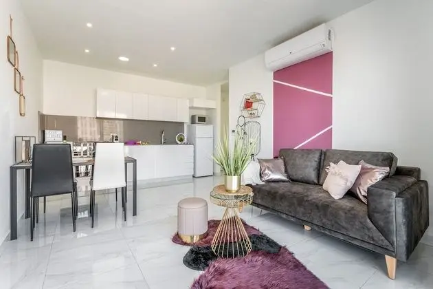 Luxury 2BDR in City Center - Even Israel st 3 - #51