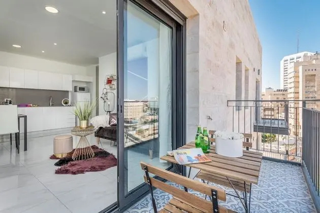 Luxury 2BDR in City Center - Even Israel st 3 - #51
