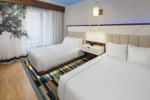 Standard Oda, 2 Çift Kişilik Yatak, Engellilere Uygun (Mobility, Accessible Tub)
