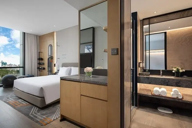 Premium Oda, 1 En Büyük (King) Boy Yatak