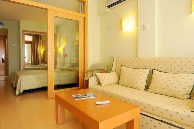 Family Oda (2 Adults)