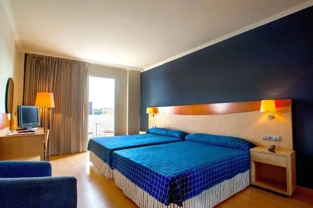 Dört Kişilik Oda (4 Adults)
