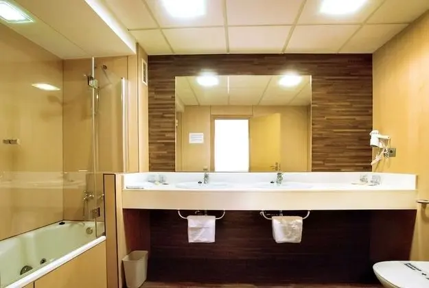 Üç Kişilik Oda (3 Adults)