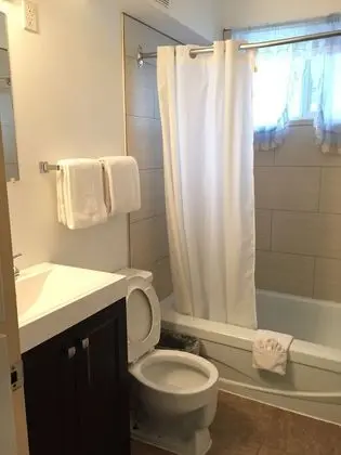 Family Süit, Sigara İçilmez, Küçük Mutfak (1 Queen Bed , 1 Double Bed, 1 Single )