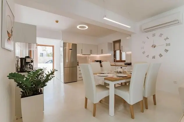 Villa, 3 Yatak Odası, Kişiye Özel Havuzlu