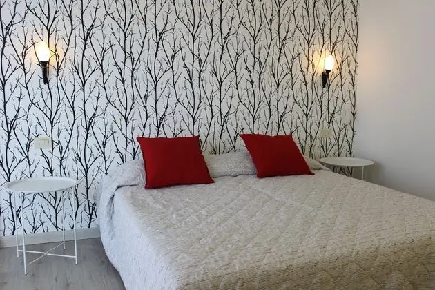 Design Tek Büyük Yataklı Oda, 1 Büyük (Queen) Boy Yatak, Balkon