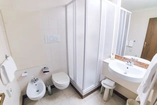 Dört Kişilik Oda, 1 Yatak Odası (4 single beds)