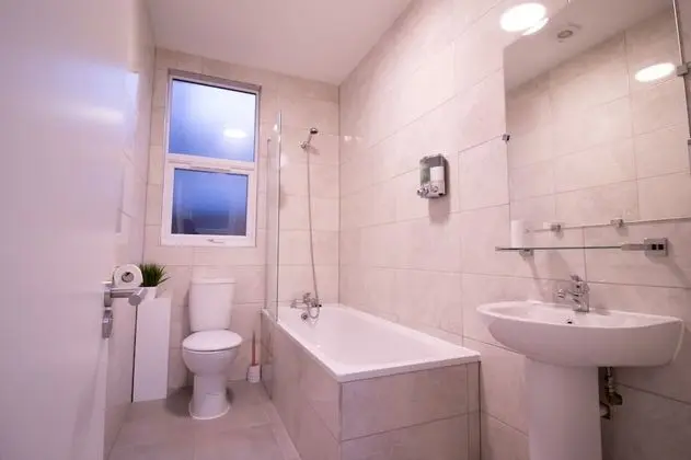 Executive Apart Daire, Özel Banyo (1st Floor Apartment C)