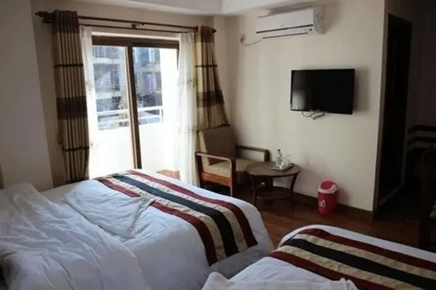 Deluxe Üç Kişilik Oda