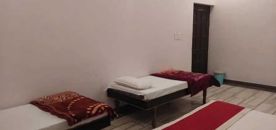 Deluxe Ac. Garden View