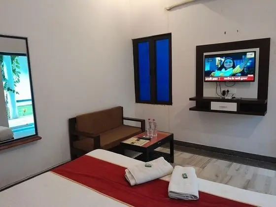 Deluxe Ac. Garden View