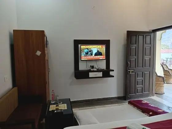 Deluxe Ac. Garden View