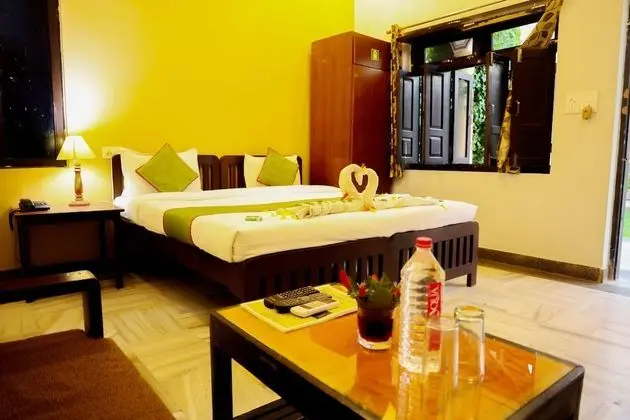 Deluxe Ac. Garden View