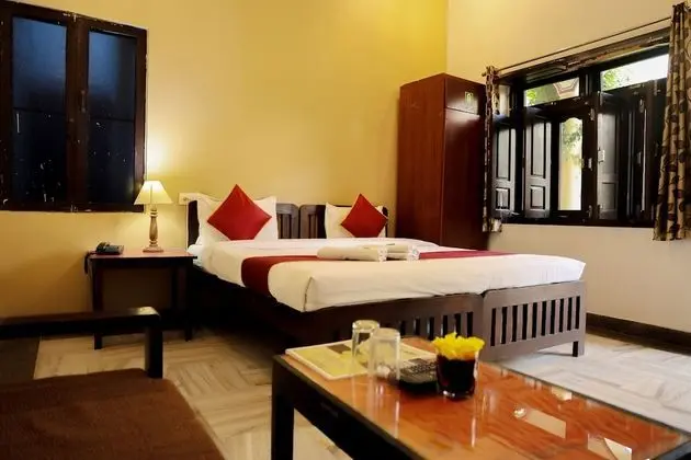 Deluxe Tek Büyük Yataklı Oda, Bahçe Manzaralı