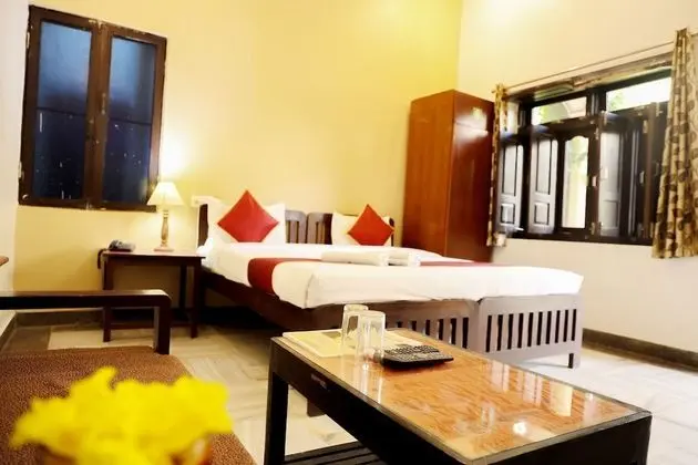 Deluxe Tek Büyük Yataklı Oda, Bahçe Manzaralı