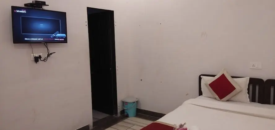 Deluxe Tek Büyük Yataklı Oda, Bahçe Manzaralı