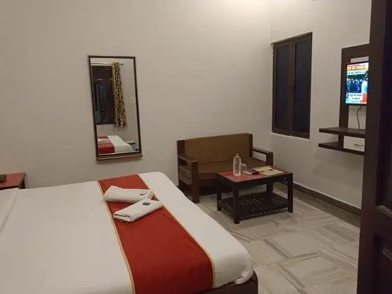 Deluxe Tek Büyük Yataklı Oda, Bahçe Manzaralı
