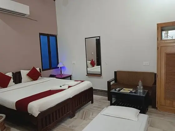 Deluxe Tek Büyük Yataklı Oda, Bahçe Manzaralı
