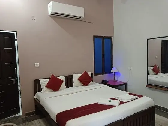 Deluxe Tek Büyük Yataklı Oda, Bahçe Manzaralı
