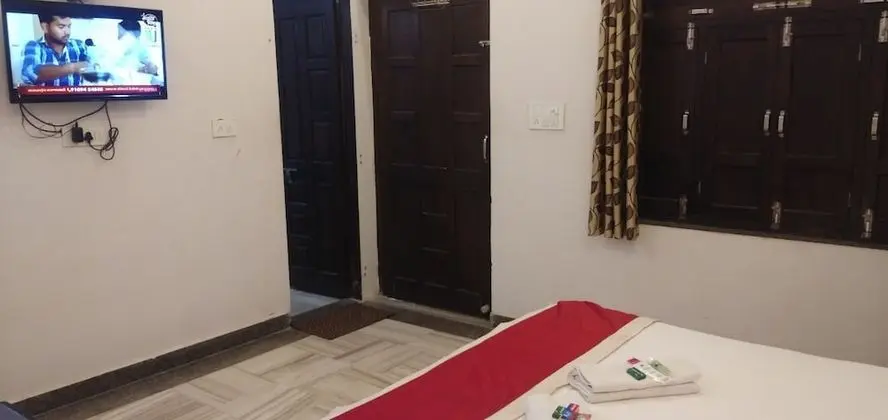 Deluxe Tek Büyük Yataklı Oda, Bahçe Manzaralı