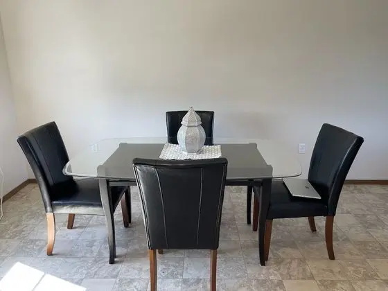 Large Apartment in Peaceful Valley