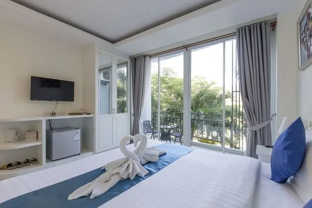 Deluxe Tek Büyük Yataklı Oda, 1 En Büyük (King) Boy Yatak, Balkon, Şehir Manzaralı