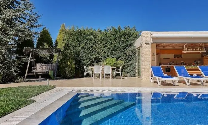 Villa, 3 Yatak Odası, Kişiye Özel Havuzlu