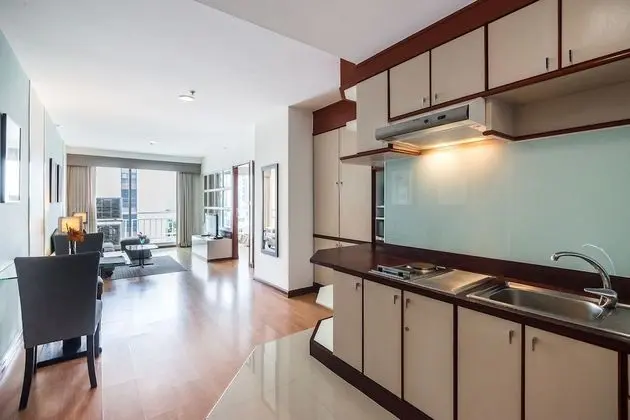 One Bedroom Suite - Pool View