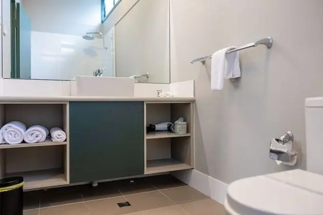 Standard Üç Kişilik Oda, Sigara İçilmez (Standard Motel Room)