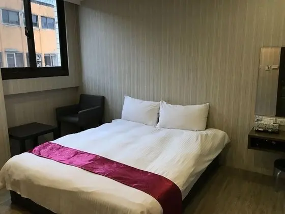 Economy Tek Büyük Yataklı Oda