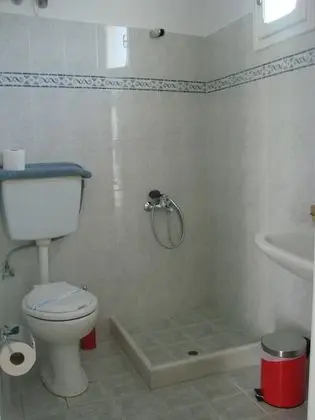 Üç Kişilik Oda, Bahçe Manzaralı