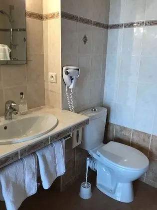 Dört Kişilik Oda, Göl Manzaralı