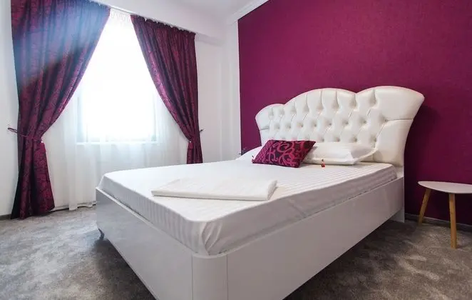 Basic Oda, Şehir Manzaralı