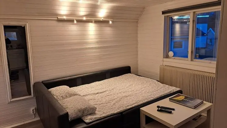 Comfort Cottage, Multiple Beds, Garden View, Lakeside (Evika 2)