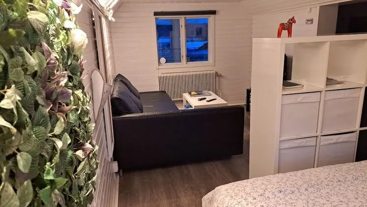 Comfort Cottage, Multiple Beds, Garden View, Lakeside (Evika 2)