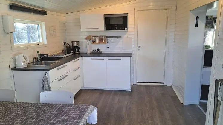 Comfort Cottage, Multiple Beds, Garden View, Lakeside (Evika 2)