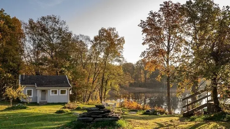 Family Cottage, 2 Double Beds, Lake View, Lakeside (Evika 4)