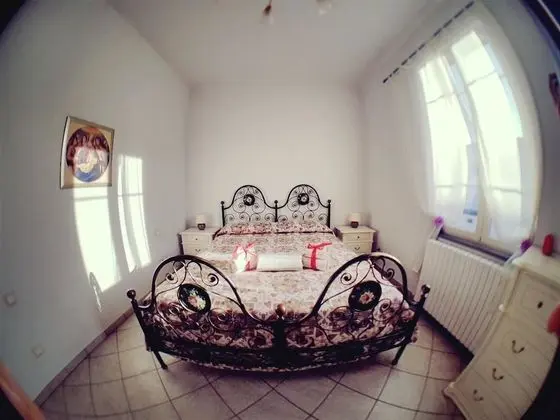 Deluxe Tek Büyük Yataklı Oda (Magnolia)