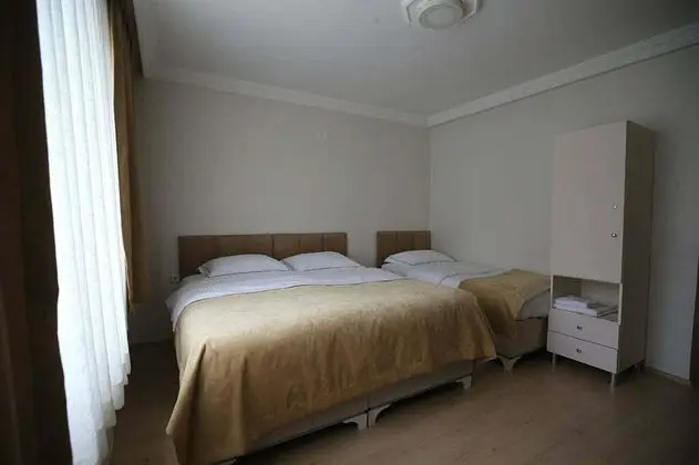 Çift Kişilik, Bahçe Manzaralı, Balkonsuz
