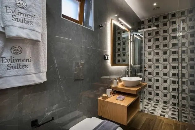 Evlimeni Suites (1st Floor)