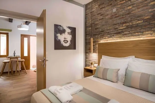 Evlimeni Suites (Ground Floor)