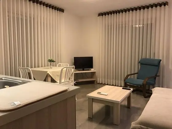 Daire-Tek Yatak Odalı, Şehir Manzaralı