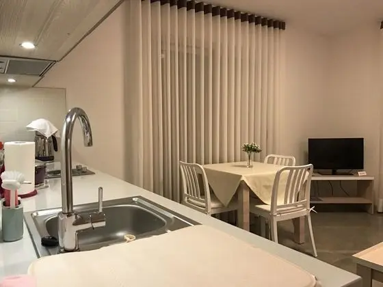 Daire-Tek Yatak Odalı, Şehir Manzaralı
